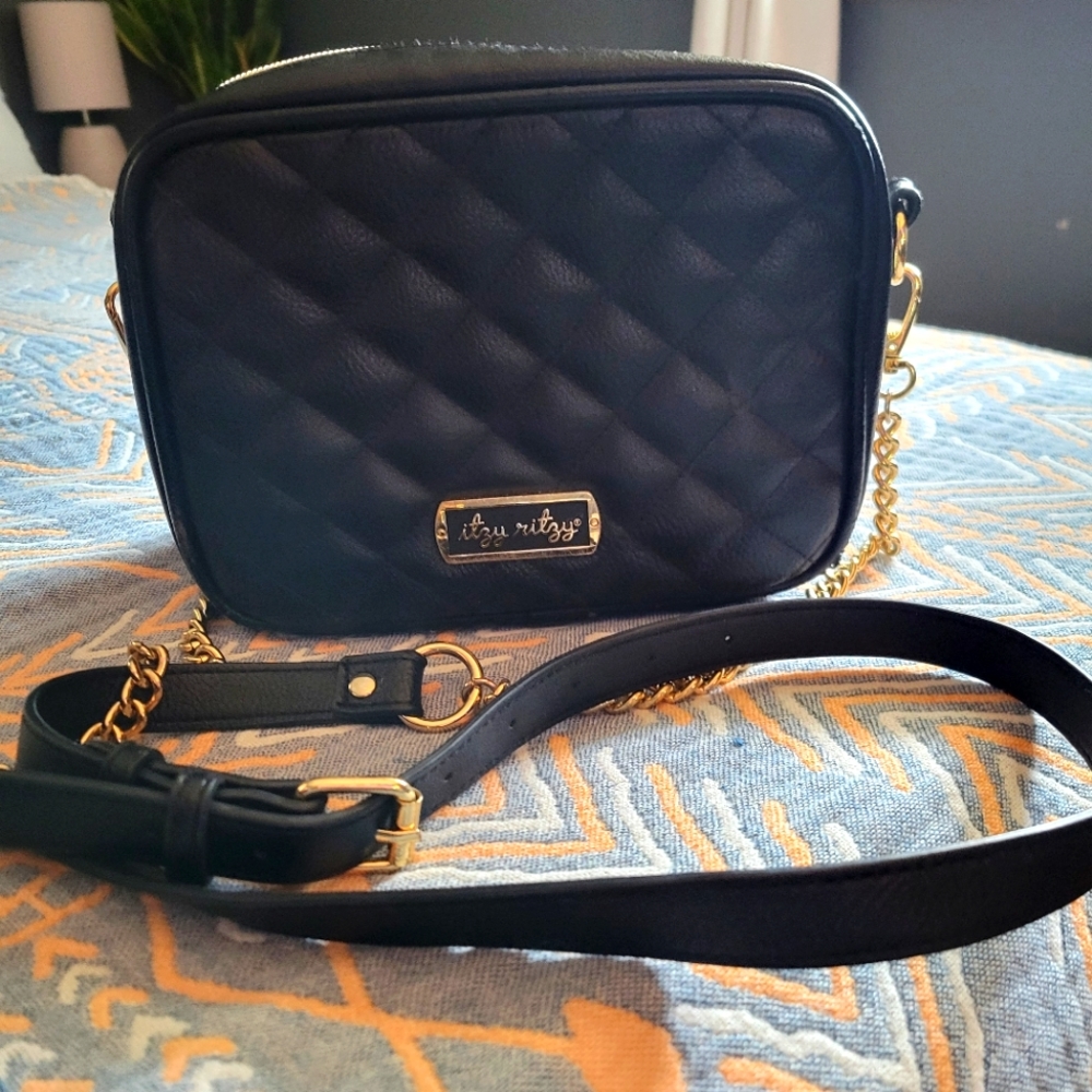 Itzy ritzy crossbody mini diaper bag